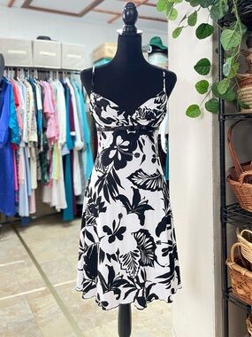 Vintage Y2K City Triangles Black White Floral Mini Dress Spaghetti Strap Size S